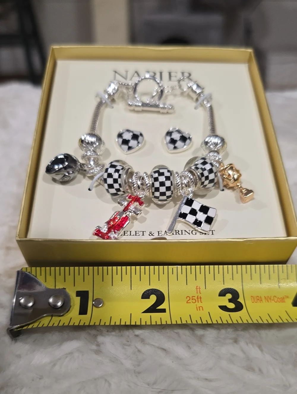 NAPIER BRAND WOMEN'S RACE FAN BRACELET AND PIERCED EARRINGS SET